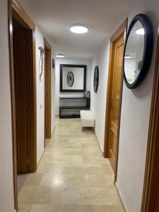 Traveler'S Beach Apartment With Sea View, Free Coffee & Parking Бенідорм Екстер'єр фото